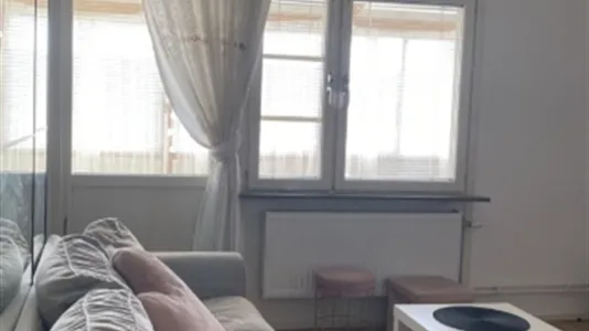 Lägenheter i Botkyrka - foto 1