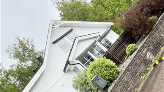 Hus i Lerum - foto 1
