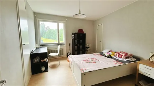 Lägenheter i Botkyrka - foto 2