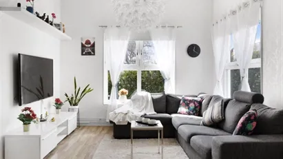 Upplands Väsby - 4rok - 13mån - 18.998kr/mån