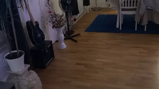 Lägenheter i Botkyrka - foto 2