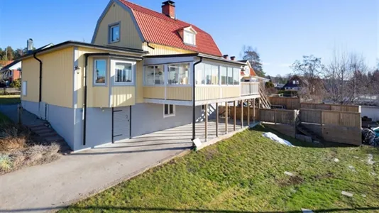 Hus i Håbo - foto 1