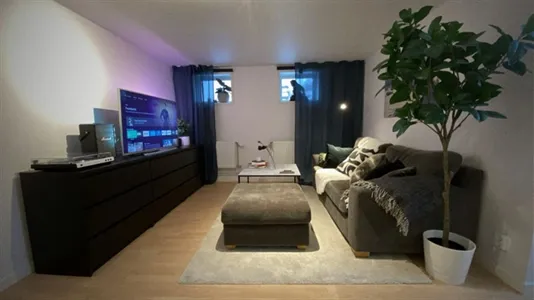 Lägenheter i Huddinge - foto 1