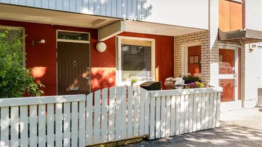 Lägenheter i Sollentuna - foto 1