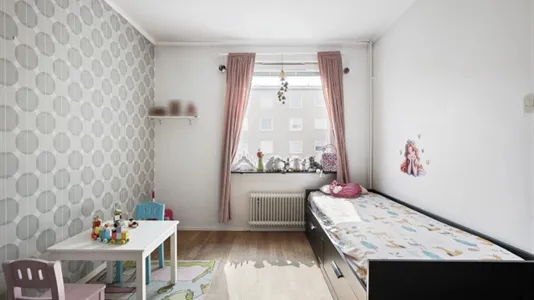 Lägenheter i Järfälla - foto 12