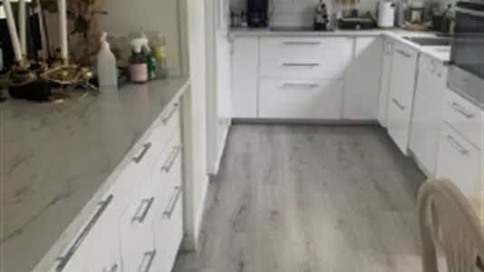 Hus i Huddinge - foto 2