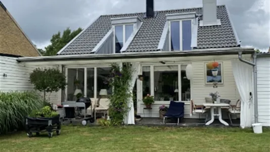 Hus i Kungsbacka - foto 1