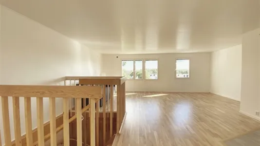 Hus i Nacka - foto 2