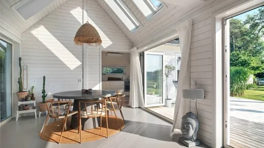 Hus i Höganäs - foto 1