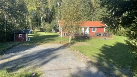 Hus i Flen - foto 1