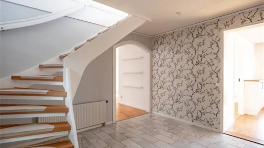 Hus i Upplands Väsby - foto 9