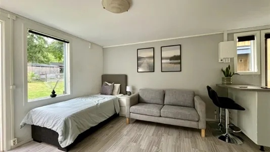Lägenheter i Huddinge - foto 1
