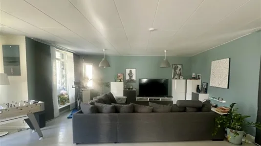 Hus i Botkyrka - foto 3