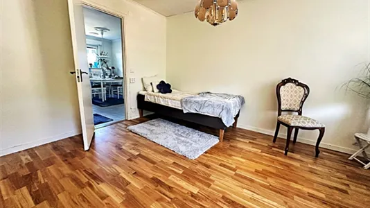 Hus i Askim-Frölunda-Högsbo - foto 3