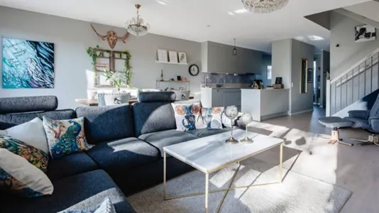 Hus i Österåker - foto 3