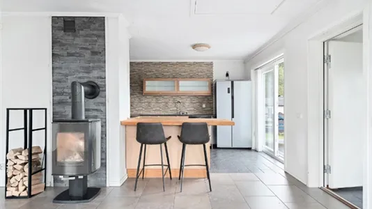 Hus i Borås - foto 1