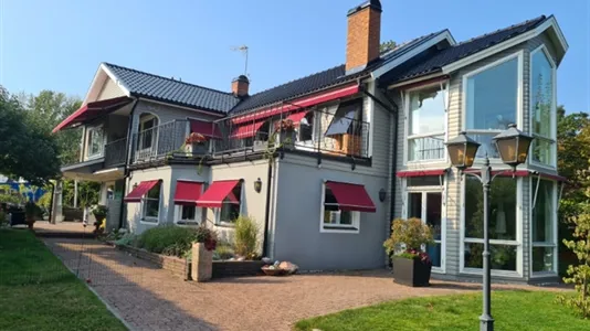 Hus i Österåker - foto 1