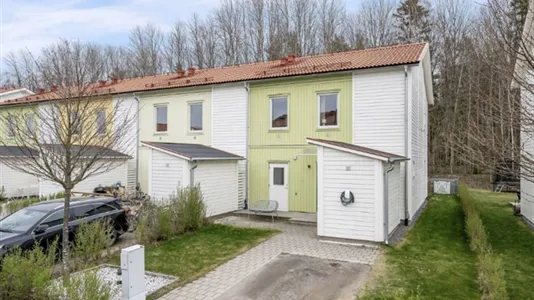 Lägenheter i Haninge - foto 1