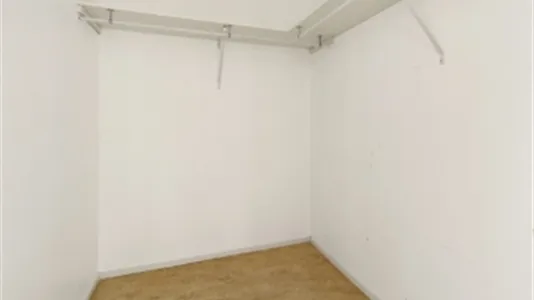 Lägenheter i Botkyrka - foto 5