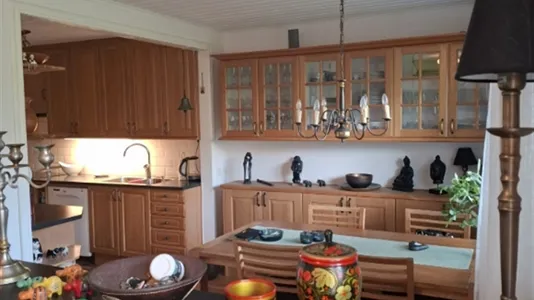 Hus i Nacka - foto 1