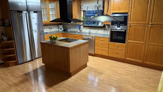 Hus i Finspång - foto 1