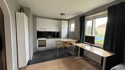Rosersberg - 1rok - 12mån - 10.350kr/mån