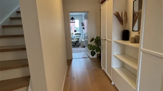 Hus i Järfälla - foto 8