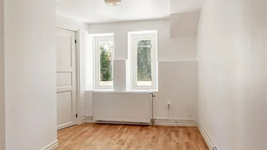 Lägenheter i Botkyrka - foto 2