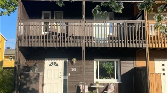 Hus i Nacka - foto 1