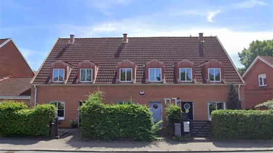 Hus i Burlöv - foto 1