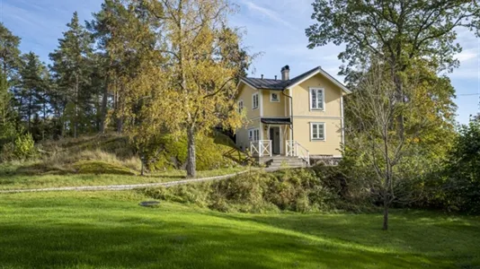 Hus i Vaxholm - foto 1