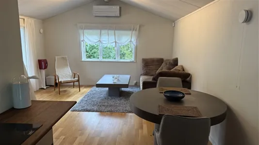 Hus i Österåker - foto 1