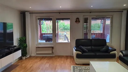 Hus i Huddinge - foto 2