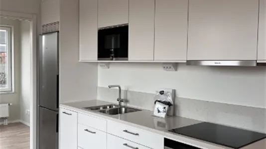 Lägenheter i Solna - foto 1