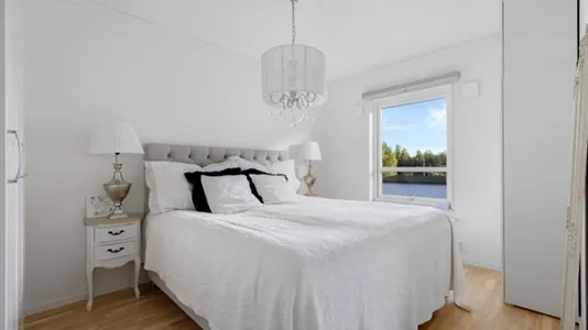 Hus i Botkyrka - foto 13