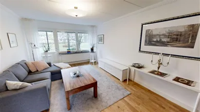 Upplands Väsby - 3rok - 11mån - 13.225kr/mån