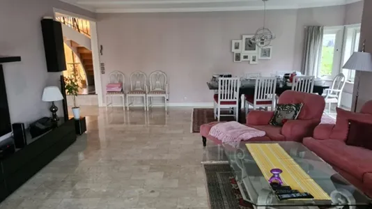 Hus i Österåker - foto 4