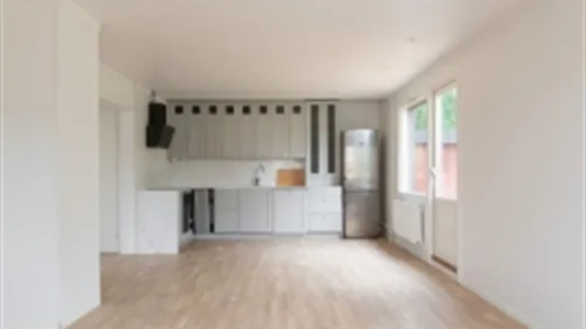 Hus i Surahammar - foto 3