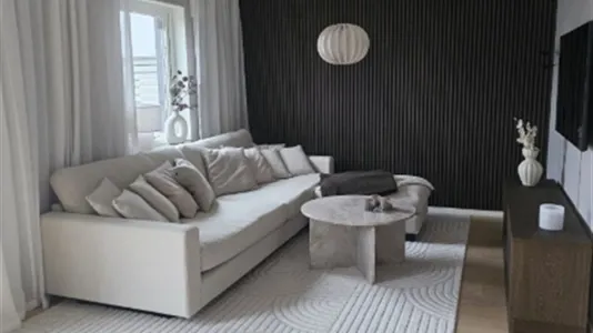 Hus i Haninge - foto 1