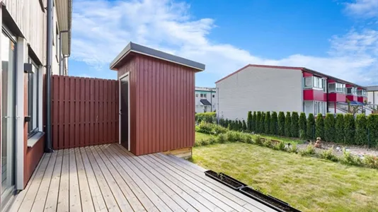 Hus i Upplands Väsby - foto 4