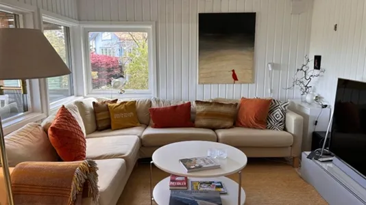 Hus i Nacka - foto 1