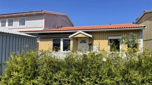 Hus i Täby - foto 1