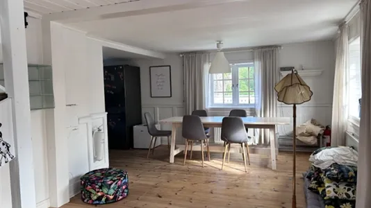 Hus i Ekerö - foto 1