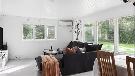 Hus i Sjöbo - foto 1