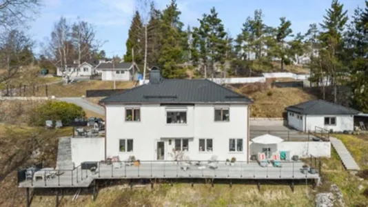 Hus i Nacka - foto 1