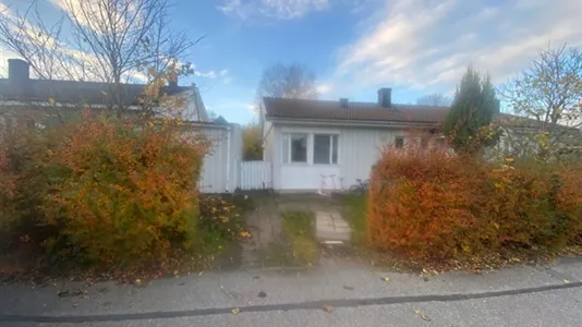 Lägenheter i Botkyrka - foto 1