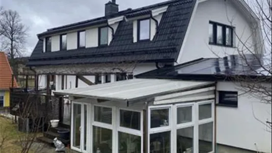 Lägenheter i Huddinge - foto 1