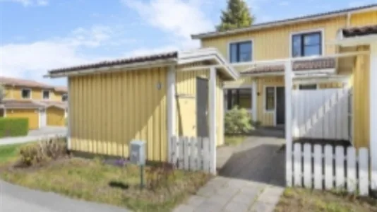 Hus i Botkyrka - foto 2