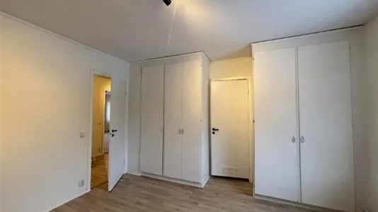 Lägenheter i Botkyrka - foto 3