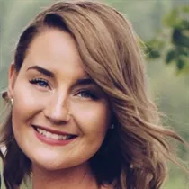 Simone söker lägenhet att hyra i Växjö